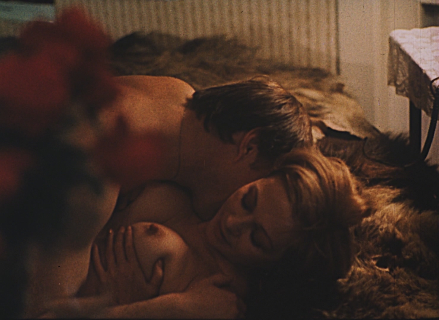 Клара Белова Супермен (1990) HD 1080.mp4_20251122_103653.925.jpg