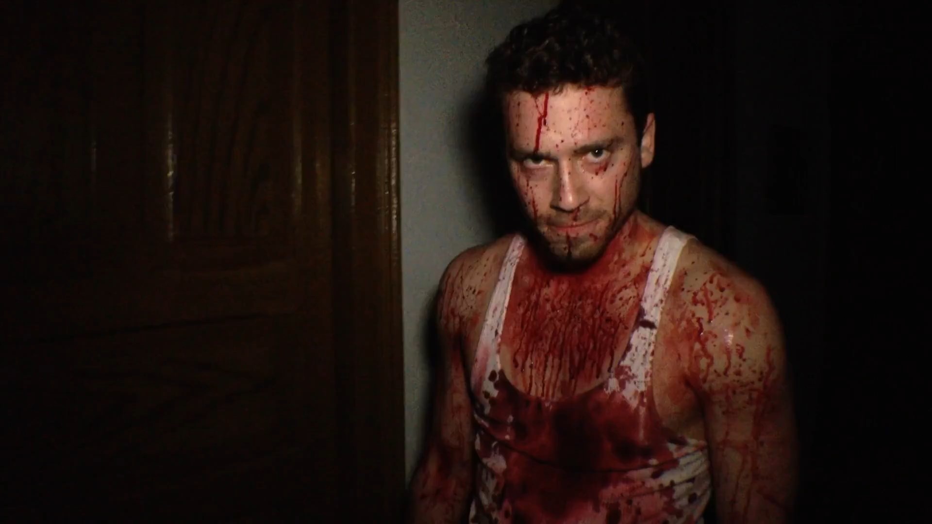 Hooked.Up.2013 (1080p).mkv_snapshot_01.06.00.169.jpg