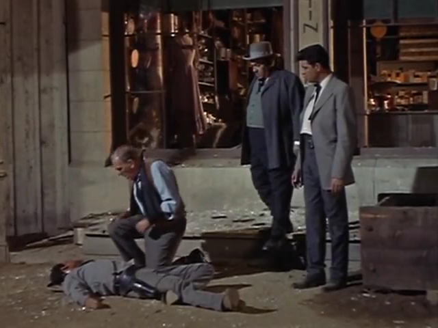 Law of the Lawless (1964)_DVDRip-AVC_.mkv_snapshot_00.42.43.978.png