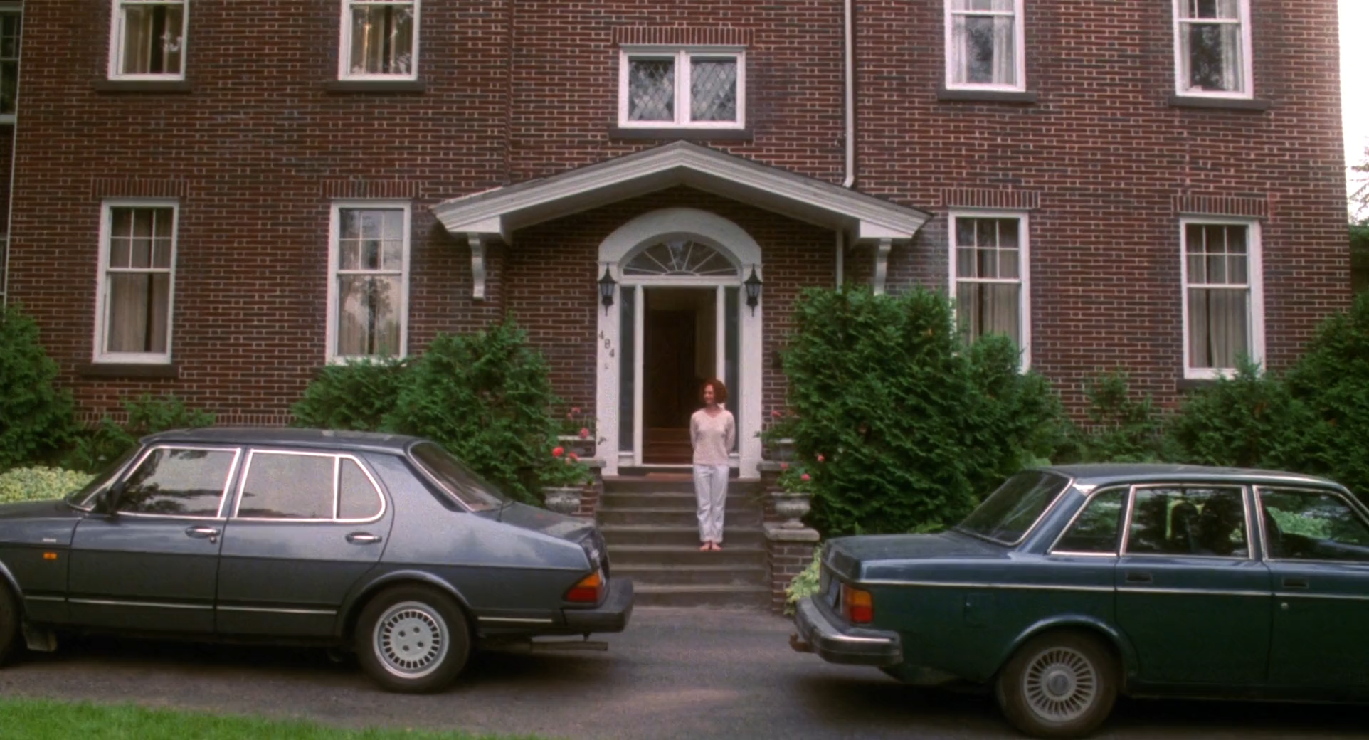 Woman Wanted (1999) (WEB-DL 1080p) DVO.mkv_snapshot_00.48.34.750.png