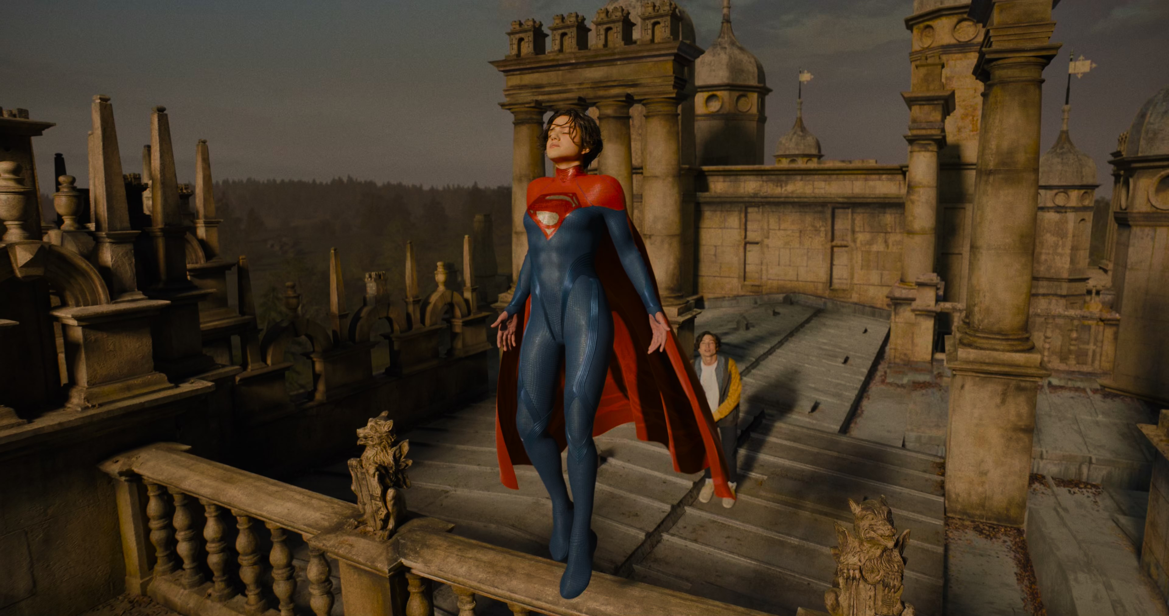 The Flash (2023) BDRip 2160p-NVENC 10 bit [HDR].mkv_snapshot_01.28.25.300.jpg