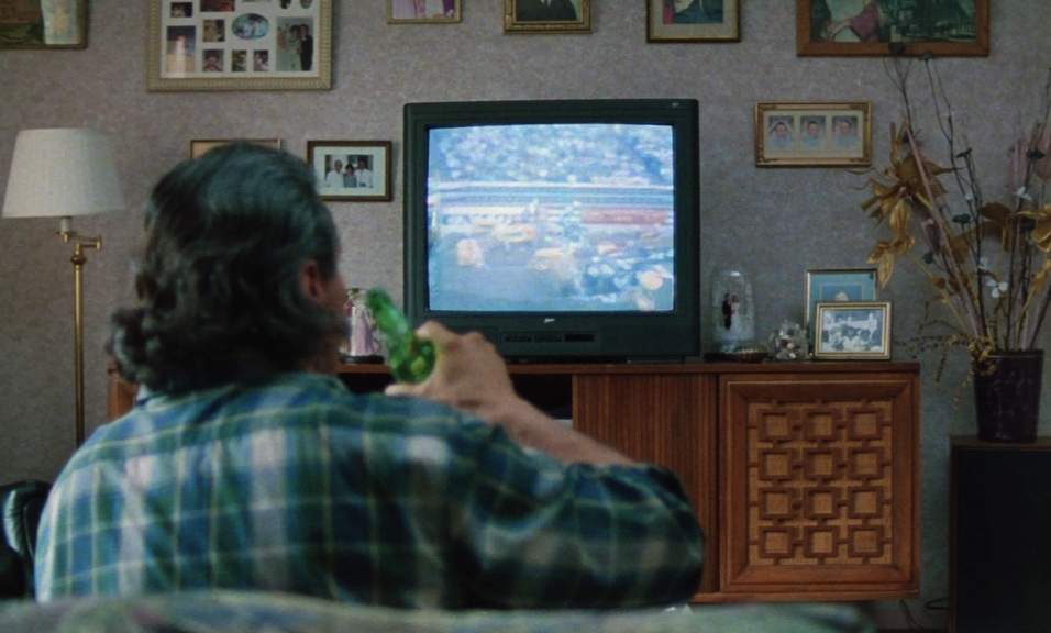 Ложь.1996.BDRip AVC msltel.mkv_snapshot_00.46.22.989.jpg