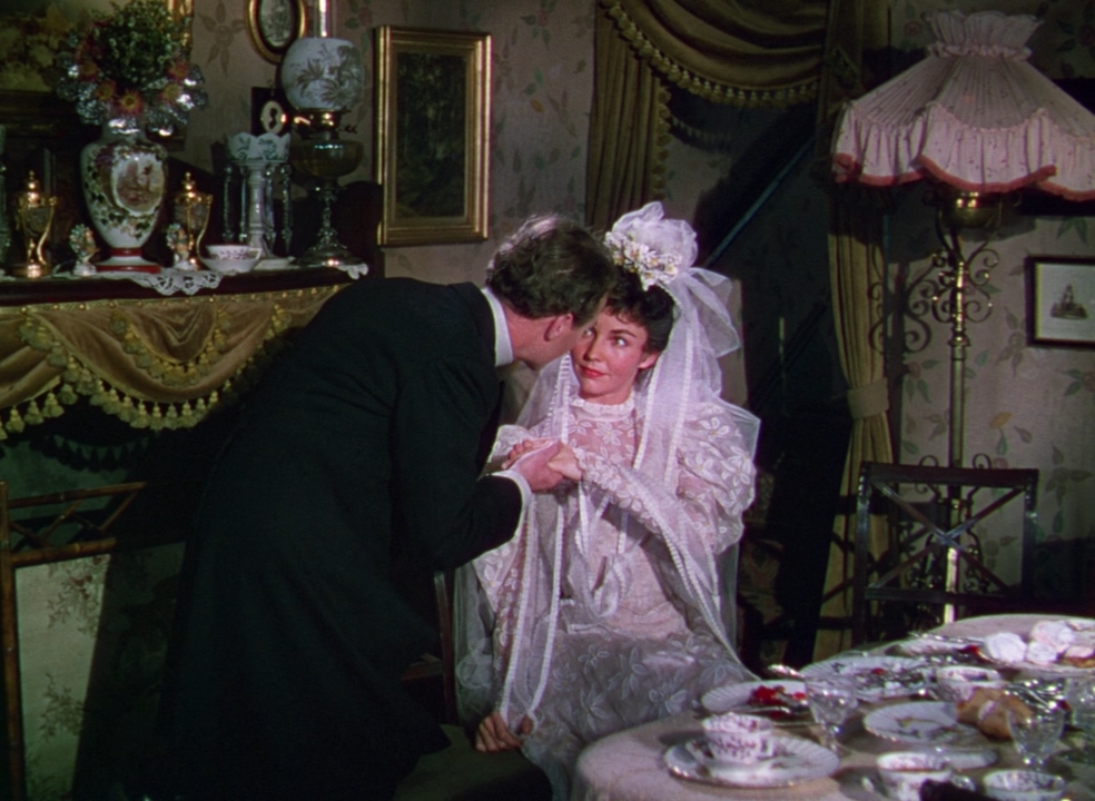 Ушедшая под землю.1950.BDRip 720p msltel.mkv_snapshot_01.00.55.309.jpg