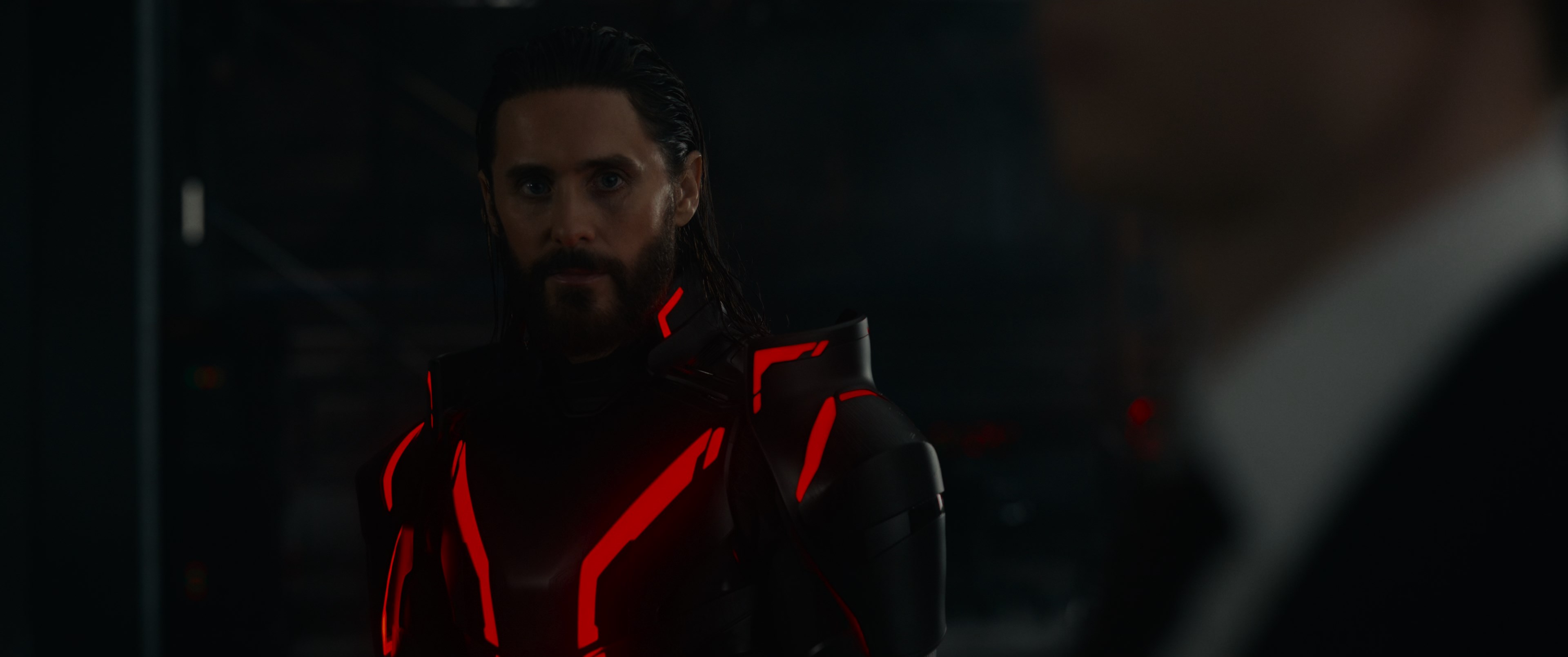 Tron Ares (2025) BDRip 2160p-NVENC 10 bit [HDR].mkv_snapshot_00.15.10.910.jpg