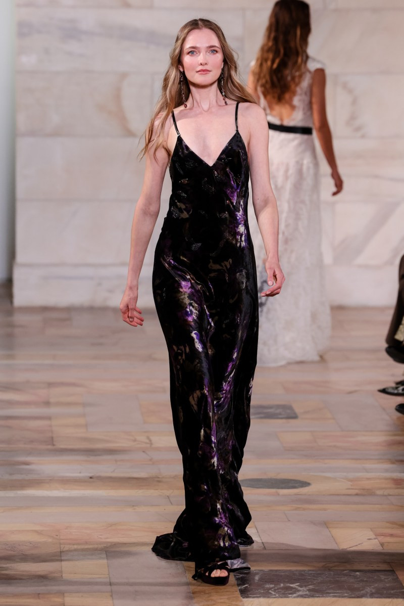 Ralph-Lauren-s25-rtw-runway-MO-038.jpg