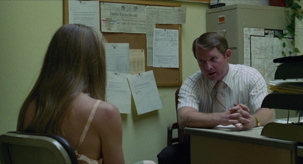 Пистолет.1983.BDRip AVC msltel.mkv_snapshot_00.43.15.597.jpg