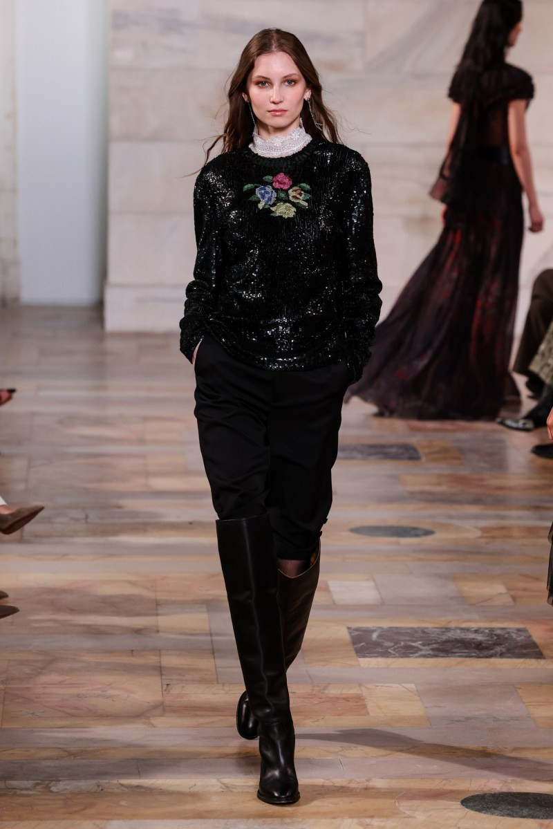 Ralph-Lauren-s25-rtw-runway-MO-028.jpg