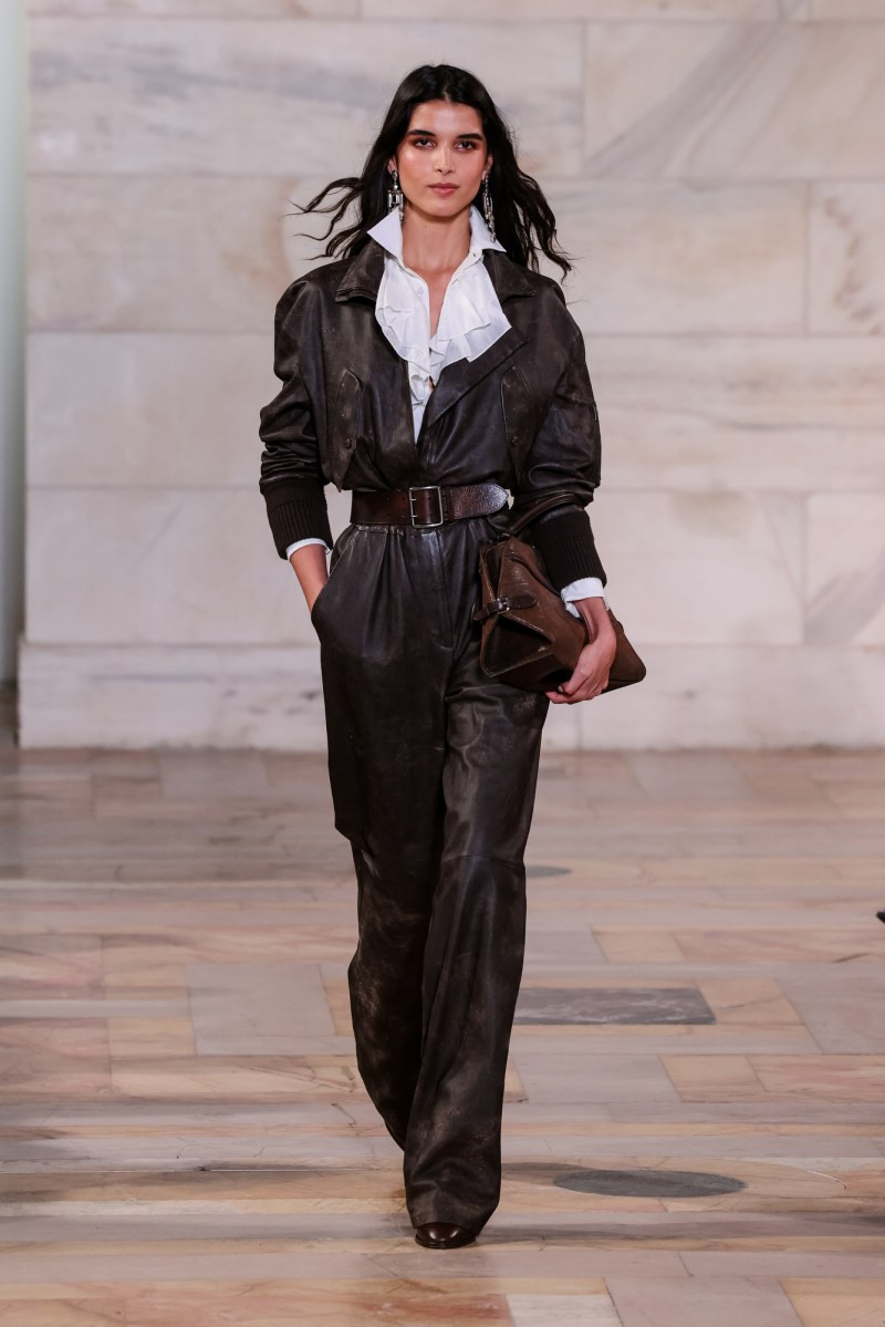 Ralph-Lauren-s25-rtw-runway-MO-016.jpg