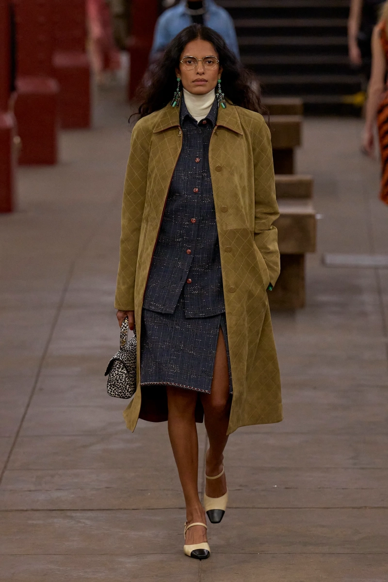 00049-chanel-pre-fall-2026-credit-gorunway.webp