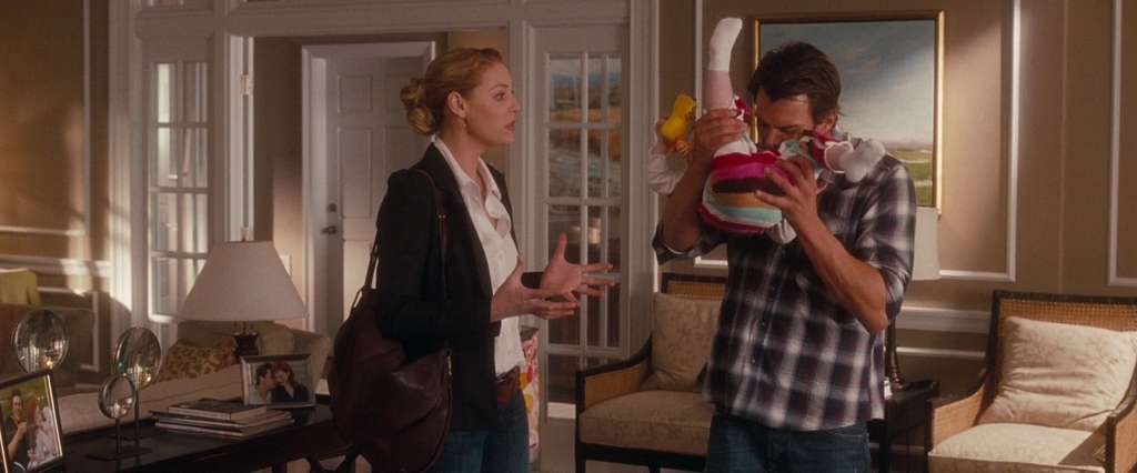 Жизнь как она есть.2010.BDRip AVC msltel.mkv_snapshot_00.35.39.743.jpg