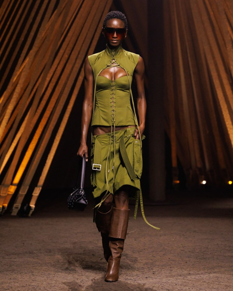mcqueen-spring-26-r-ctsy-031.jpeg