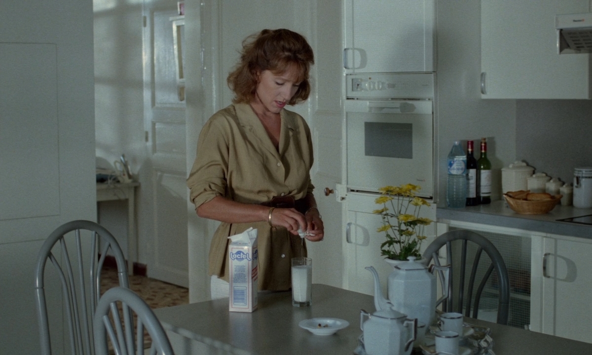 Святая невинность.1988.BDRip 720p msltel.mkv_snapshot_01.05.27.487.jpg