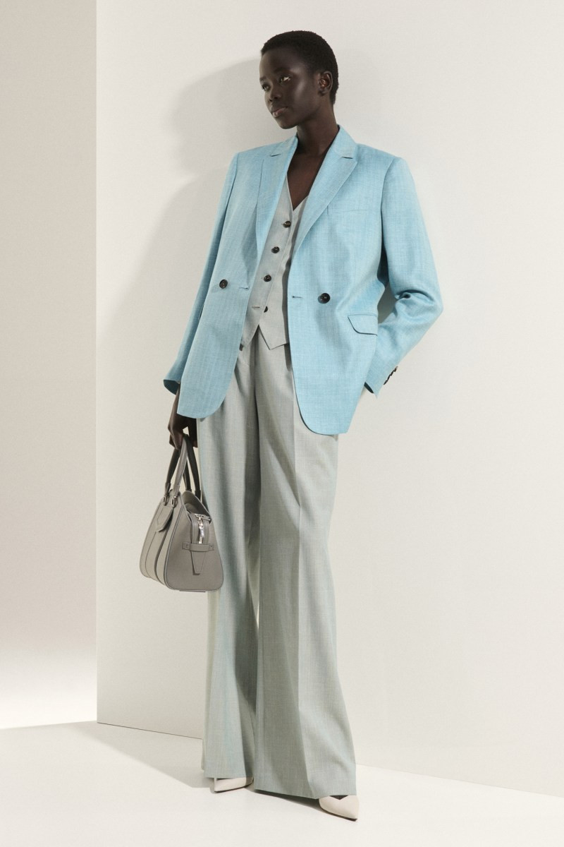 kiton-spring-26-rtw-r-ctsy-015.jpeg