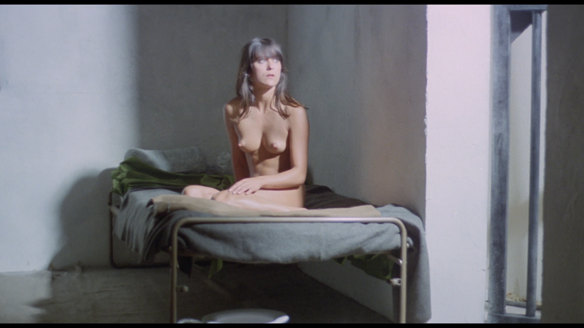 Frauen im Liebeslager 1977 (Uncut version)040484.png