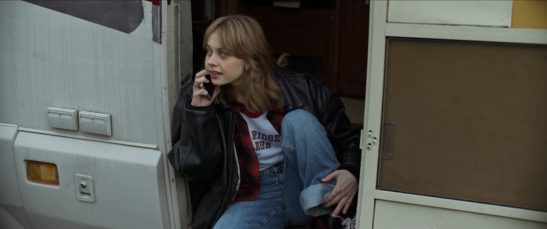 Маргиналы (2024) WEB-DLRip-AVC_ivanes.mkv_snapshot_00.01.27.600.png