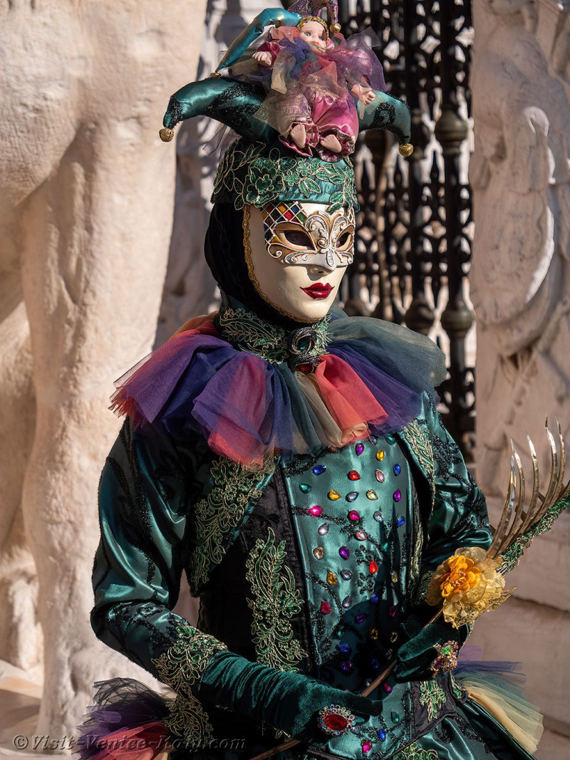 venice-carnival-mask-costume-arsenal-249.jpg