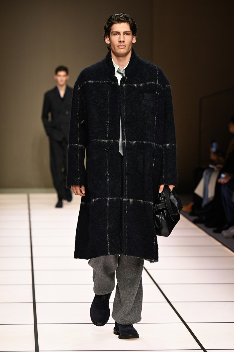 giorgio-armani-milan-fw26-men-rtw-r-gg-100.jpg