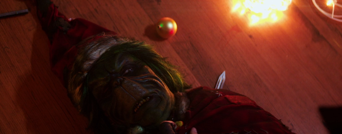 Гринч. Ужасающий новый год (2022) HDRip-AVC_ivanes.mkv_snapshot_01.23.35.469.png