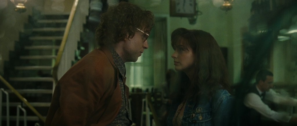 Один день.2011.BDRip AVC msltel.mkv_snapshot_00.40.31.937.jpg