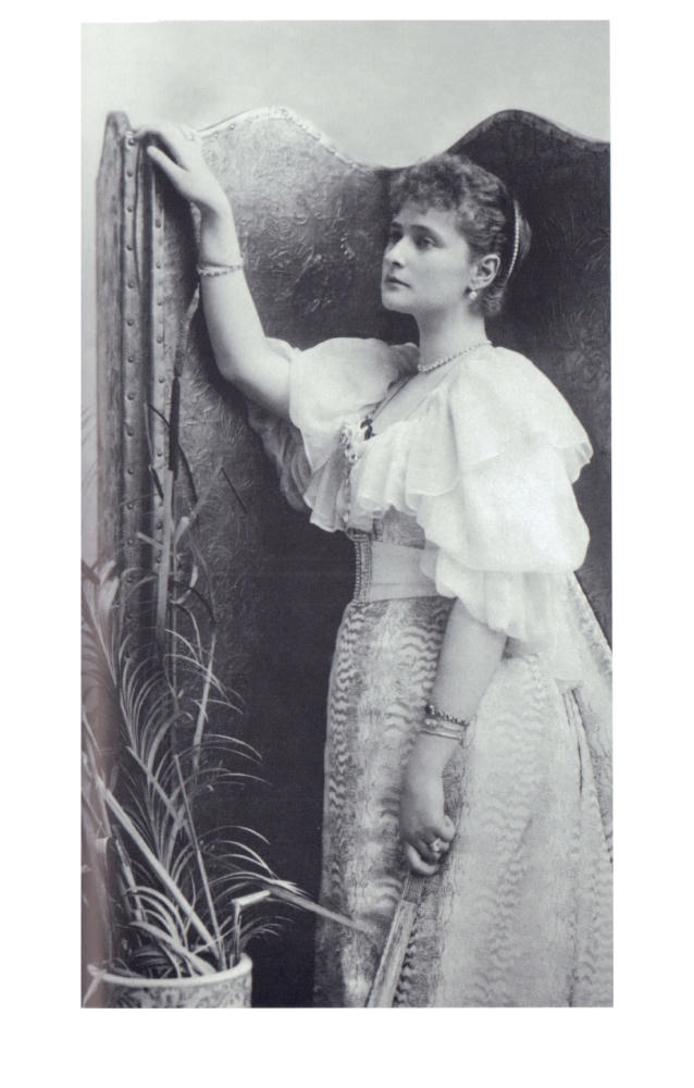 Долматов В., Лыкова Л. - Романовы. Подвиг во имя любви - 2010_pic20.jpg