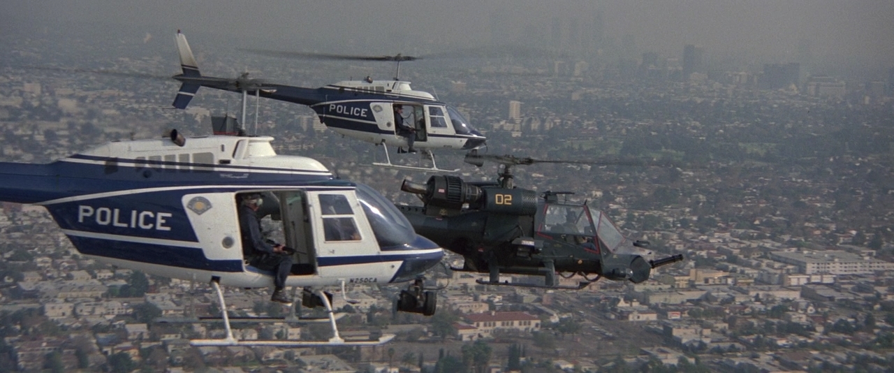 Голубой гром.1983.BDRip 720p msltel.mkv_snapshot_01.21.56.015.jpg