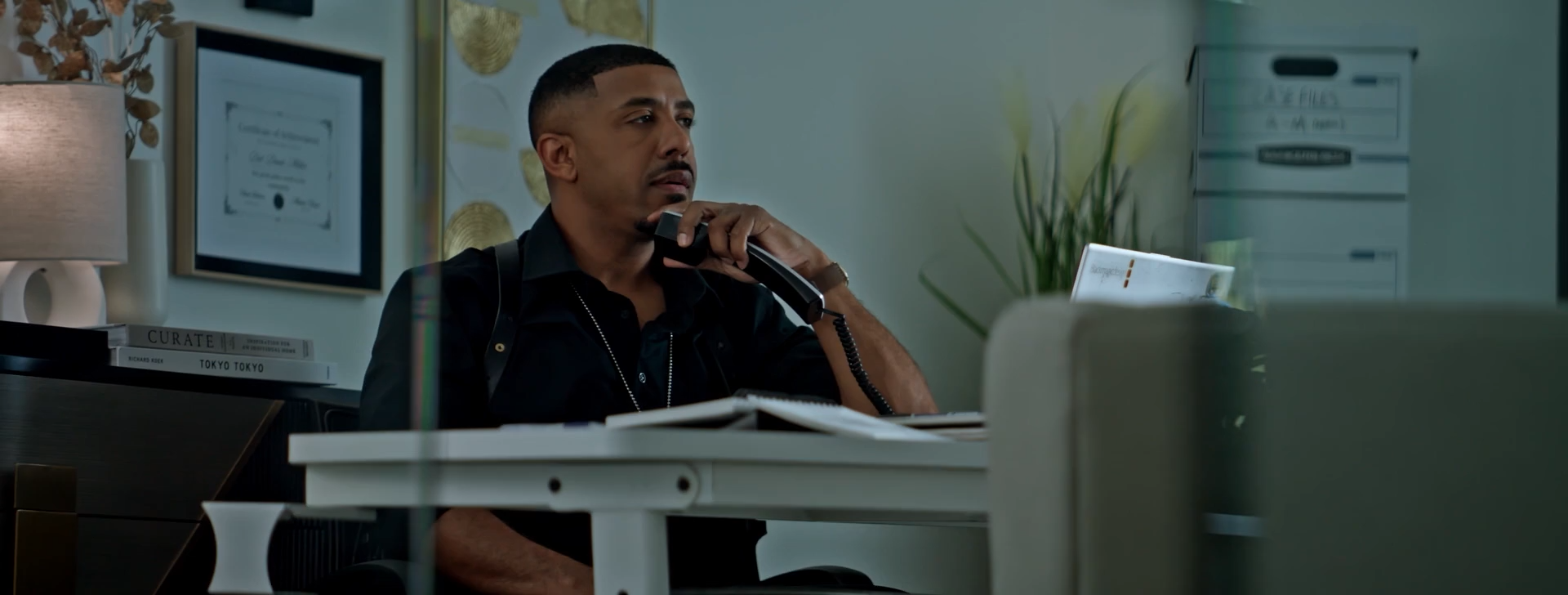 Adopted 2024 WEB-DL 1080p.mkv_snapshot_01.06.40.png