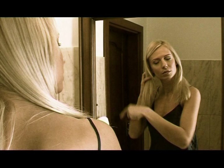 Kalwi  Remi - Explosion.vob_snapshot_00.37.396.jpg