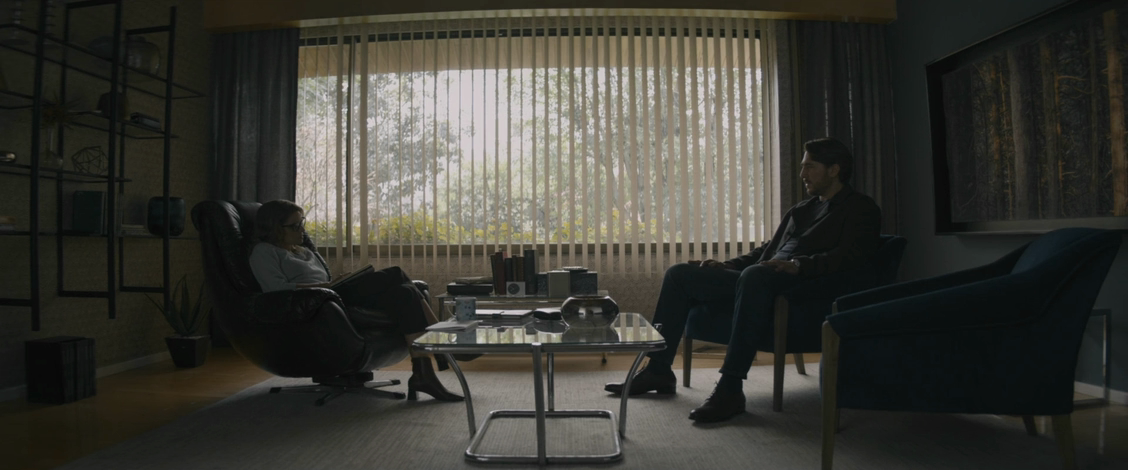 Озеро страха. Присутствие (2022) WEB-DLRip-AVC_ivanes.mkv_20260210_053710.272.png