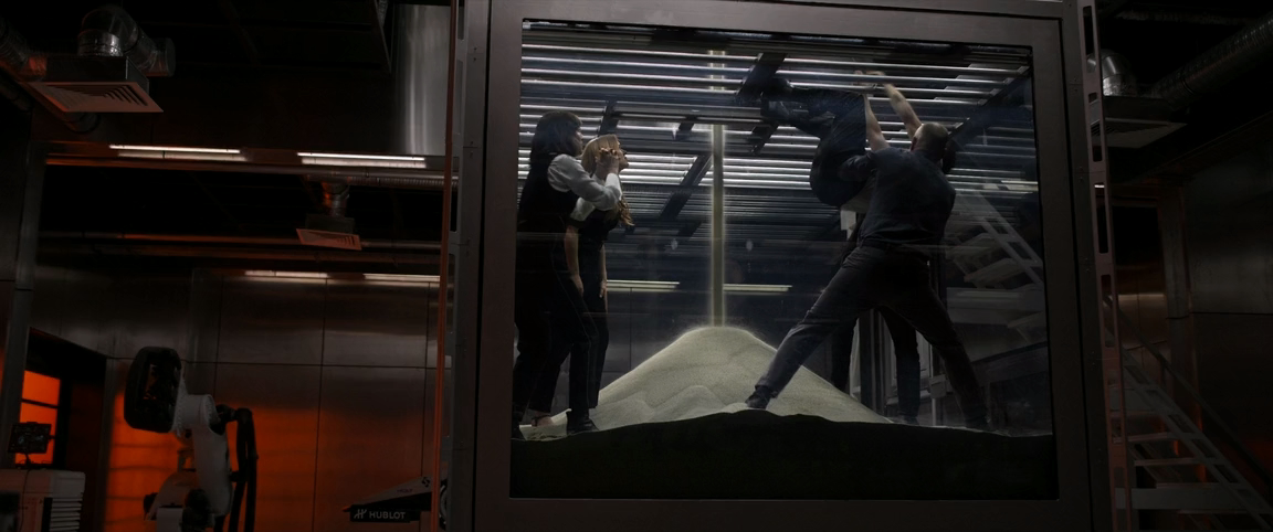 Иллюзия обмана 3 (2025) HDRip-AVC_ivanes.mkv_20260211_103254.860.png