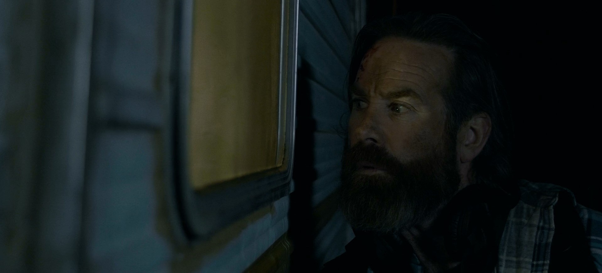 Within.The.Pines.2024.1080p.WEBRip.mkv_snapshot_00.52.47.164.jpg