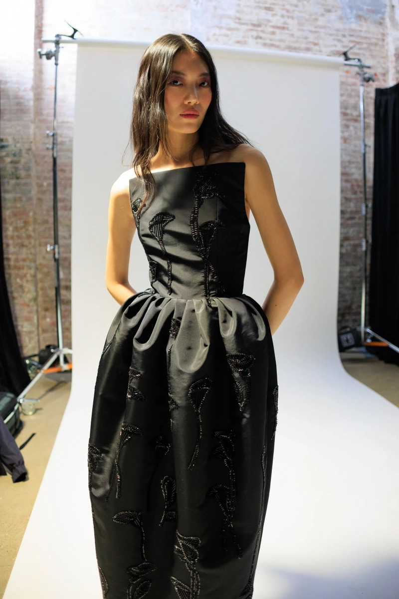CarolinaHerrera_NYFW_FW26_Backstage_Acielle_02.webp