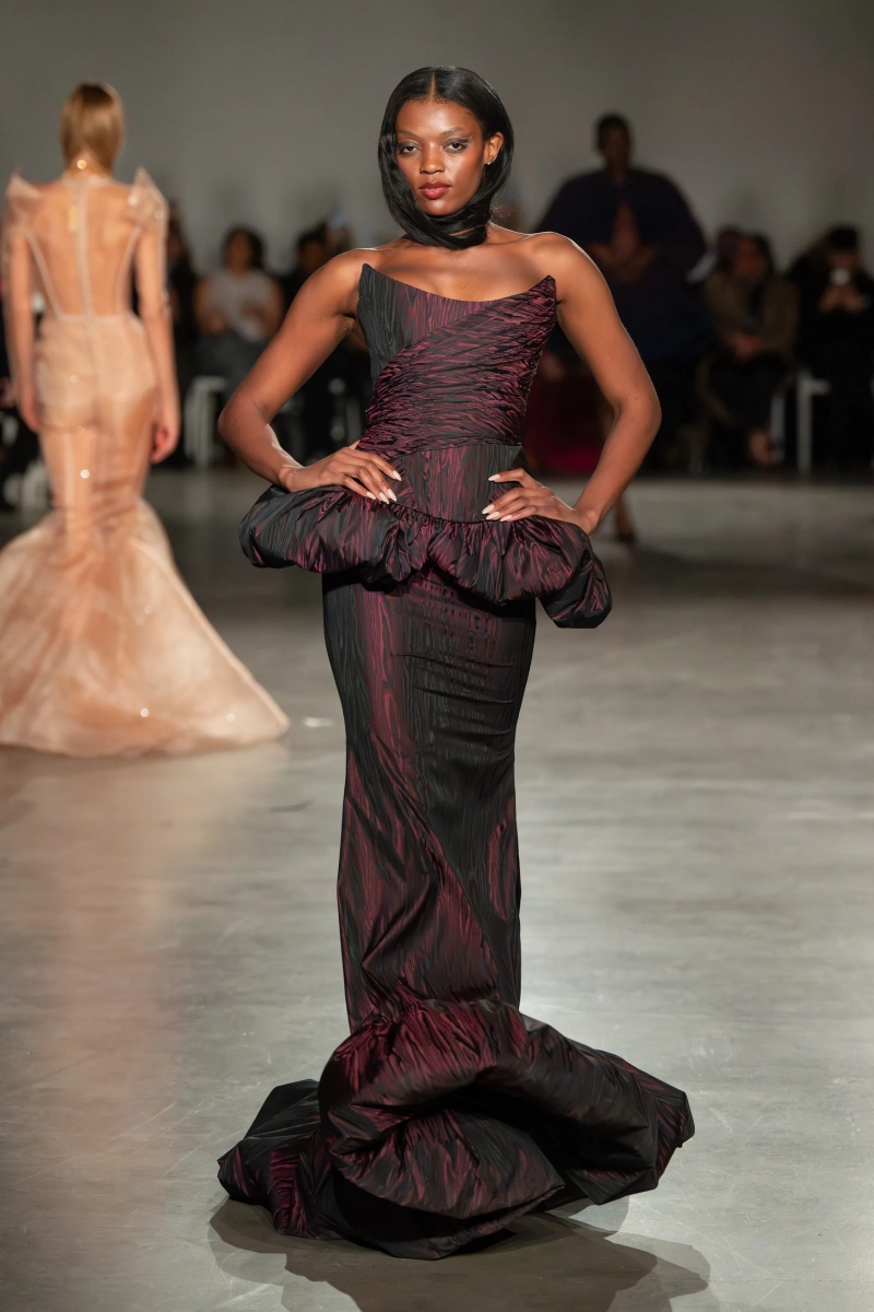 00031-christian-siriano-fall-2026-ready-to-wear-credit-gorunway.webp