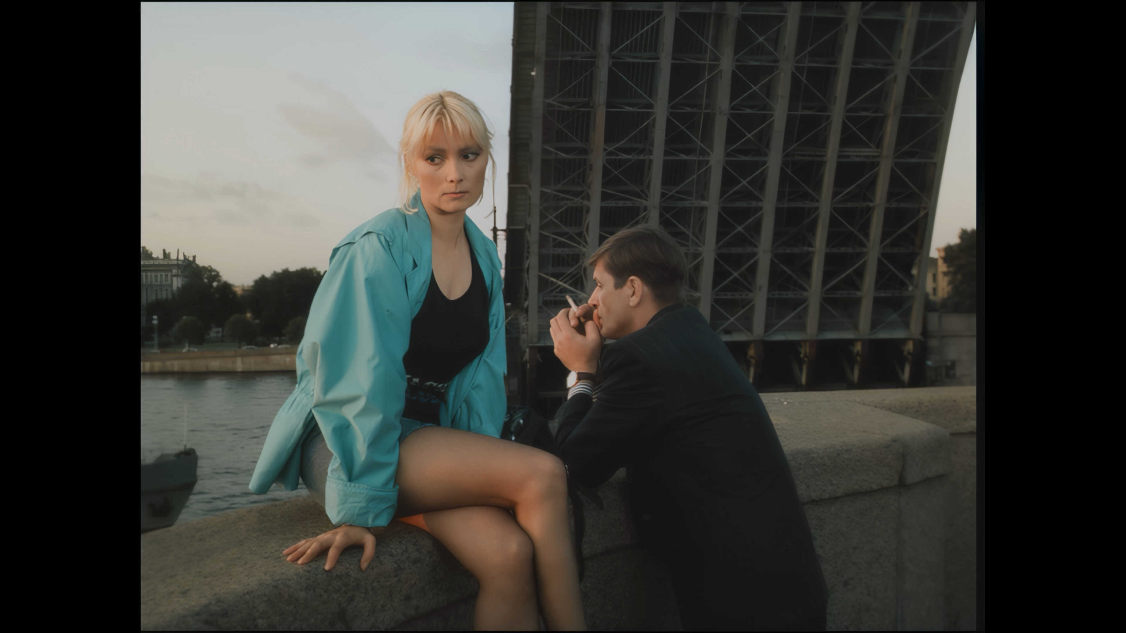 Geniy 1991_4K_1.mkv_snapshot_00.46.32.760.png