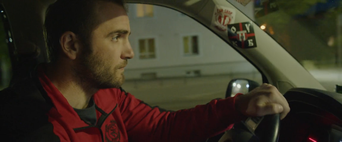 Minsk [2022(2021)]_WEB-DLRip-AVC_.mkv_snapshot_01.04.04.960.png