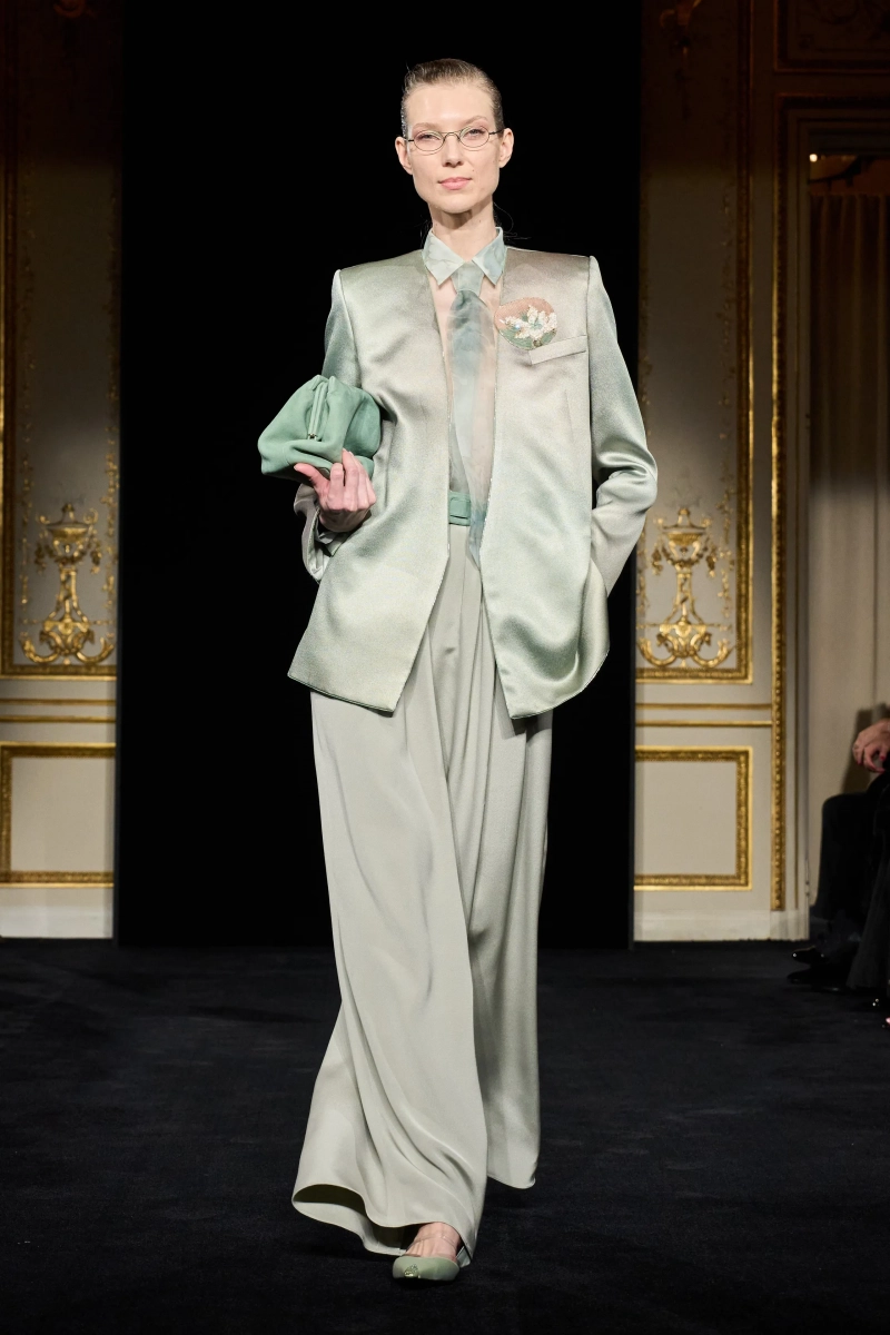 00003-armani-prive-spring-2026-couture-credit-gorunway.webp