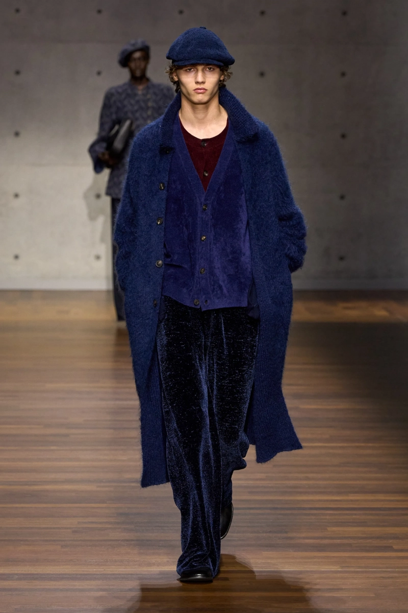 00073-emporio-armani-fall-2026-ready-to-wear-credit-gorunway.webp
