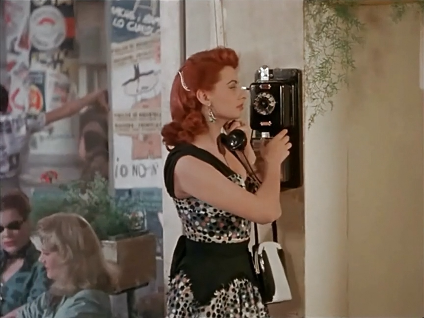 Ci troviamo in galleria (1953)_RU_ITA_Grampy.mkv_snapshot_00.06.06.802.png