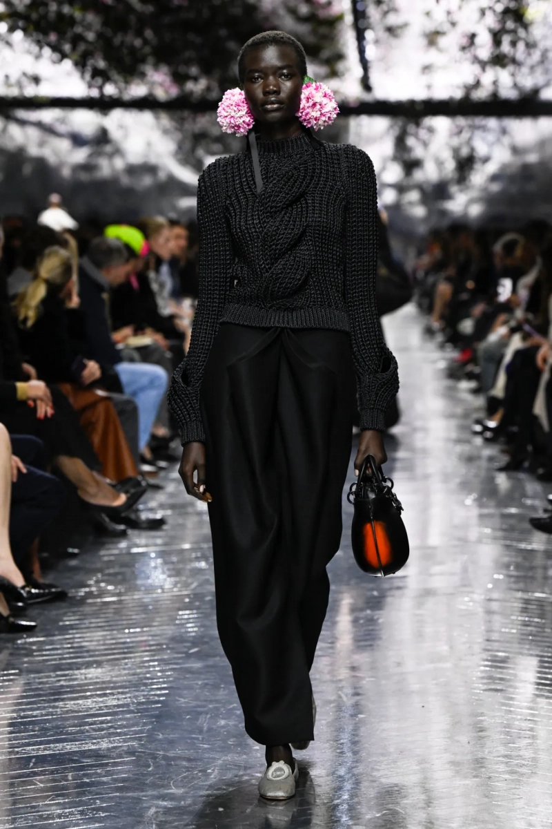 christian-dior-spring-2026-rtw-hc-r-gg-0060.webp