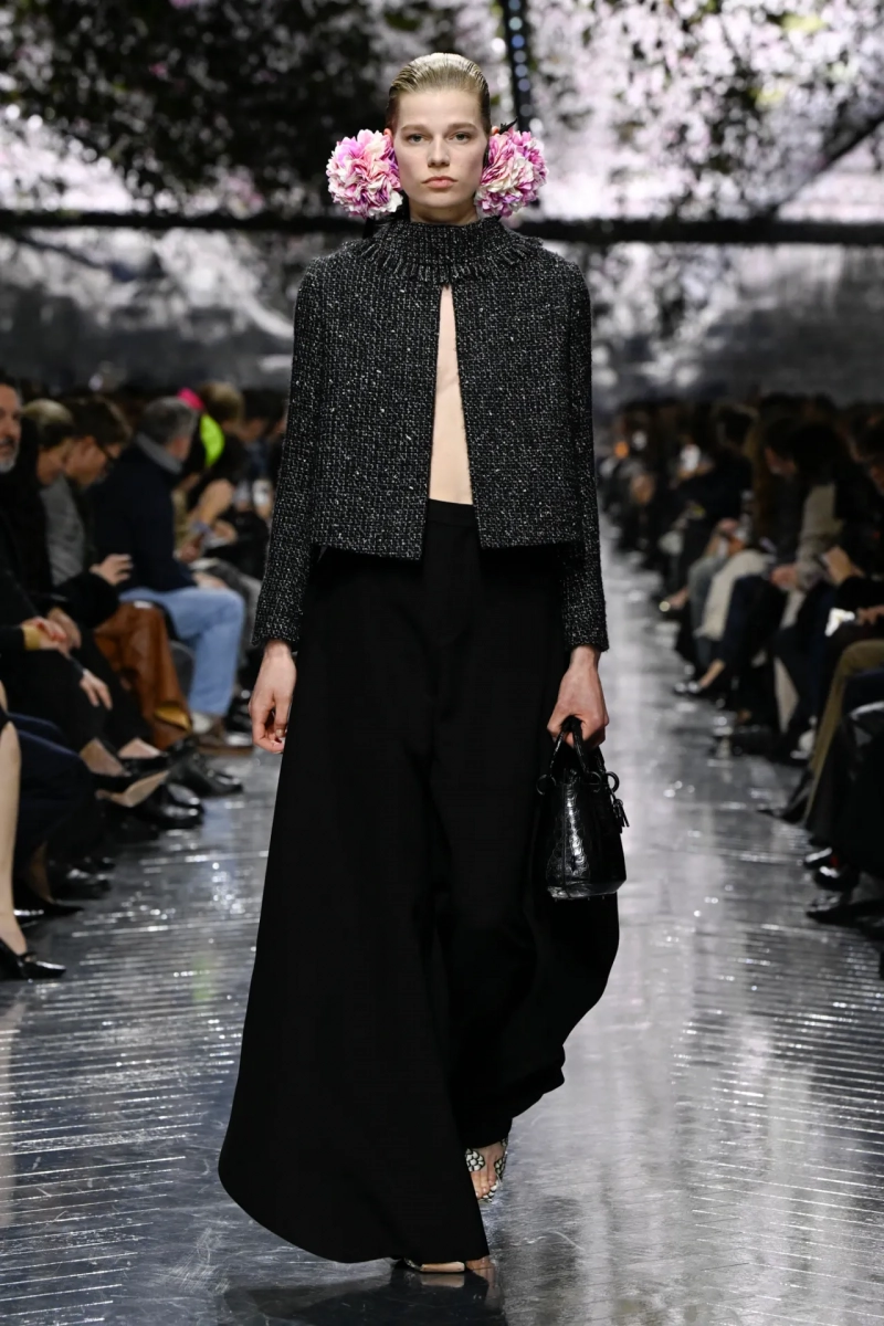 christian-dior-spring-2026-rtw-hc-r-gg-0006.webp