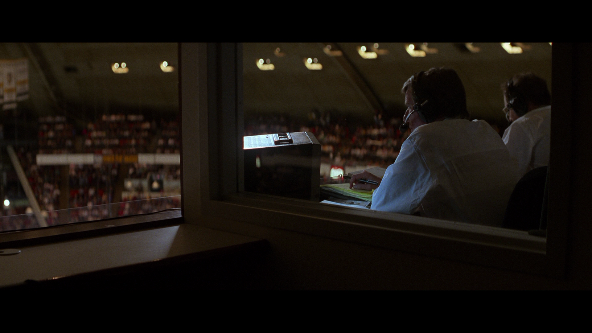 Sudden.Death.1995.Kino Lorber.BDRemux.1080p.mkv_20260307_112035.140.png