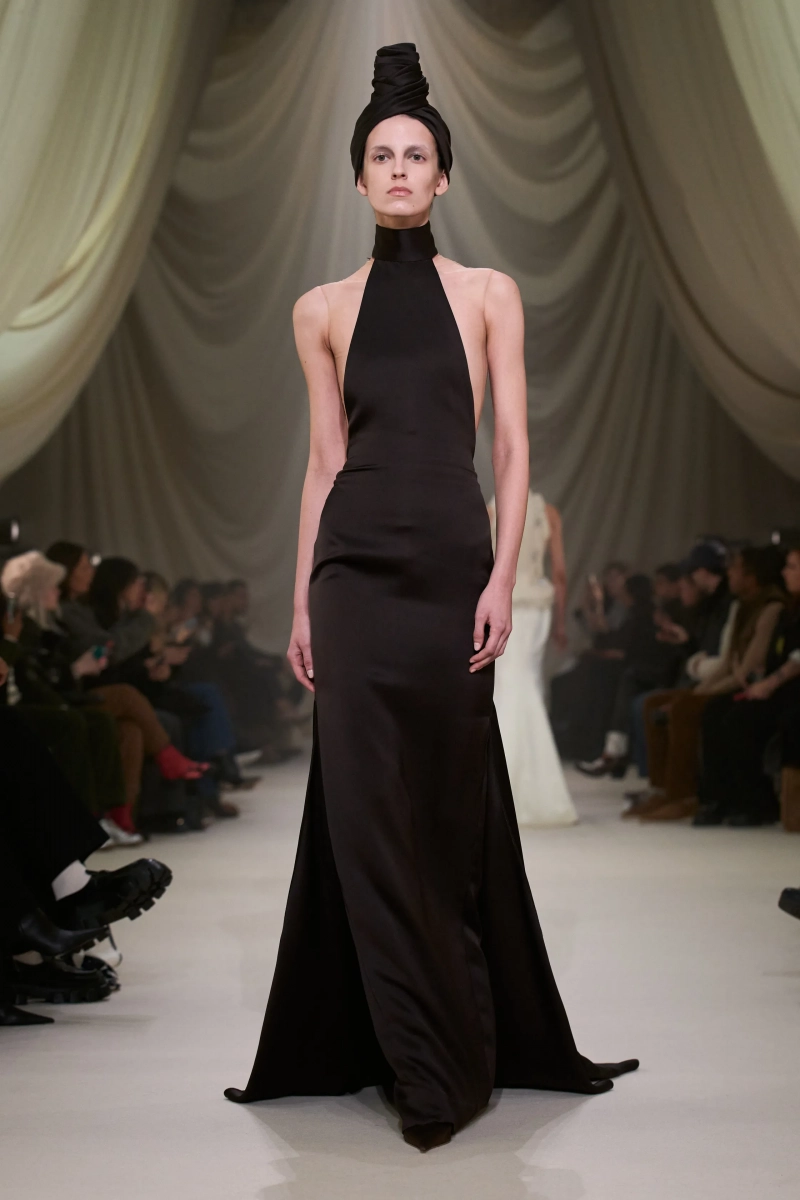 00022-ashi-studio-spring-2026-couture-credit-gorunway.webp