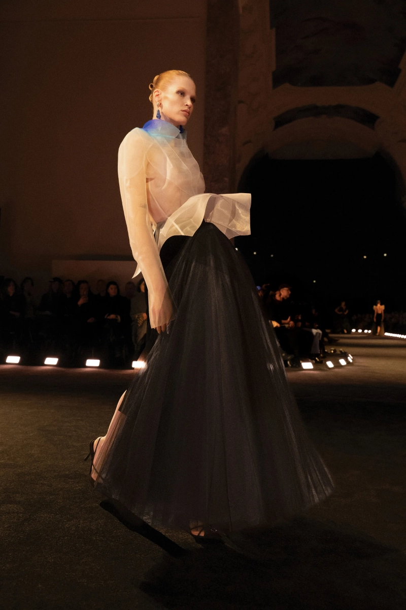 00005-schiaparelli-spring-2026-couture-credit-brand.webp