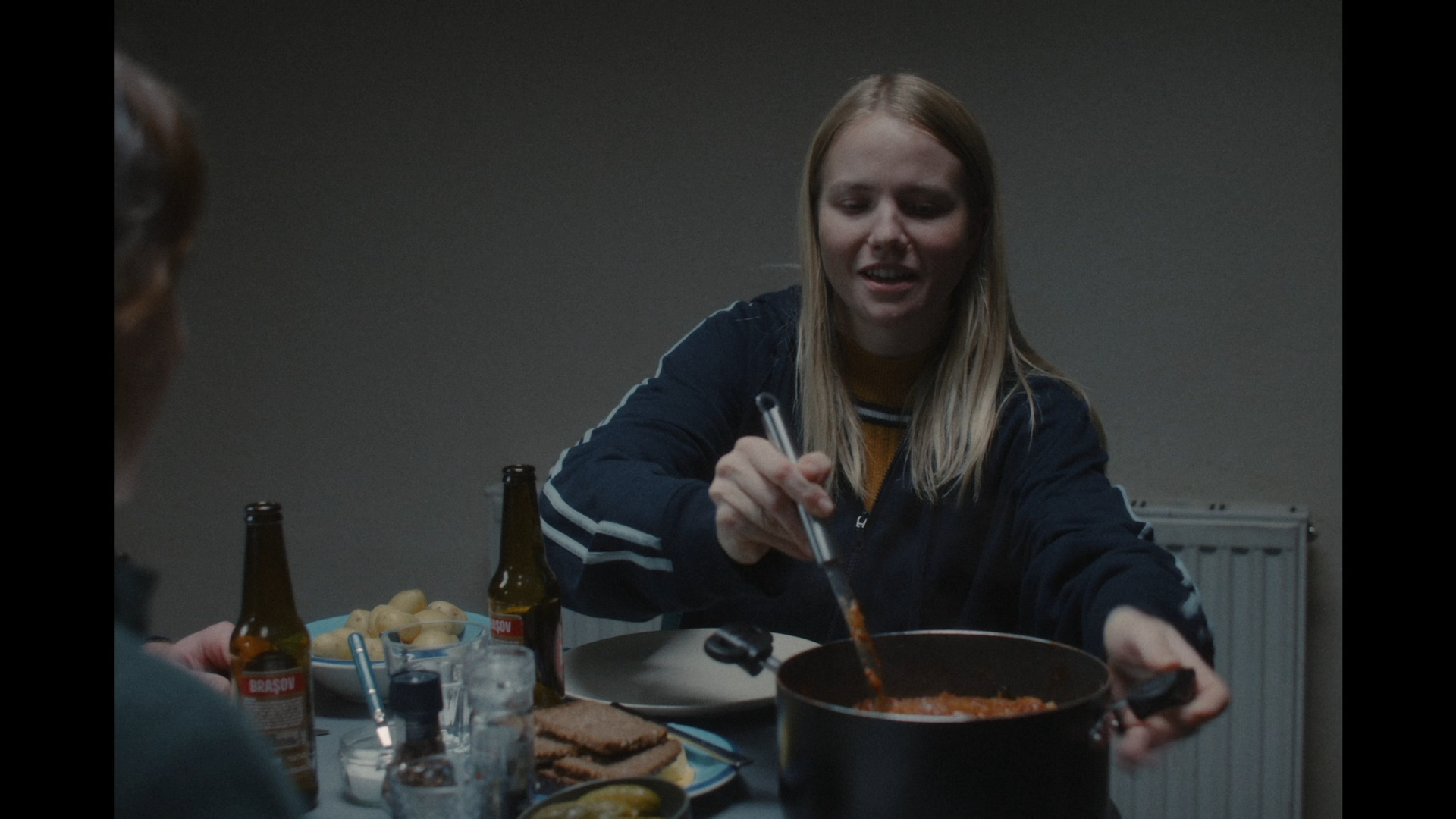 On Falling 2024 1080p AMZN WEB-DL H264-AURORA.mkv_snapshot_01.16.42.png