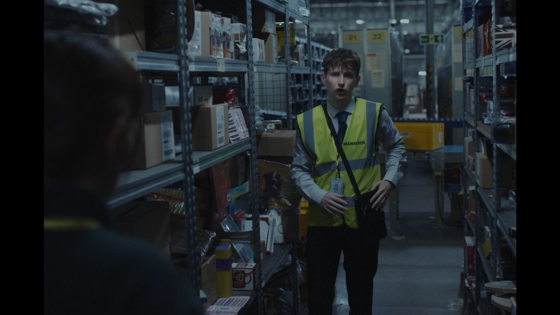 On Falling 2024 1080p AMZN WEB-DL H264-AURORA.mkv_snapshot_01.06.14.png