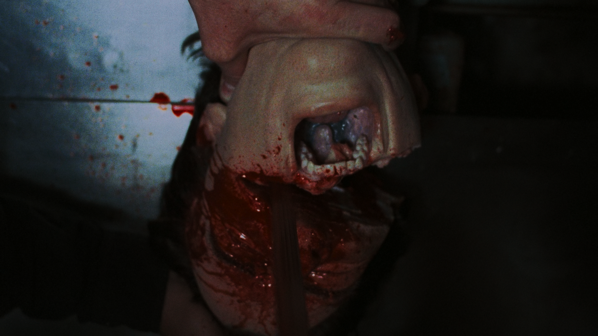 Intruder (1989).mkv_snapshot_00.56.54.png