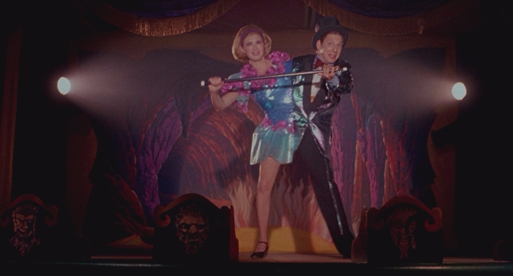 Уроды.1993.BDRip AVC msltel.mkv_snapshot_00.36.31.917.jpg