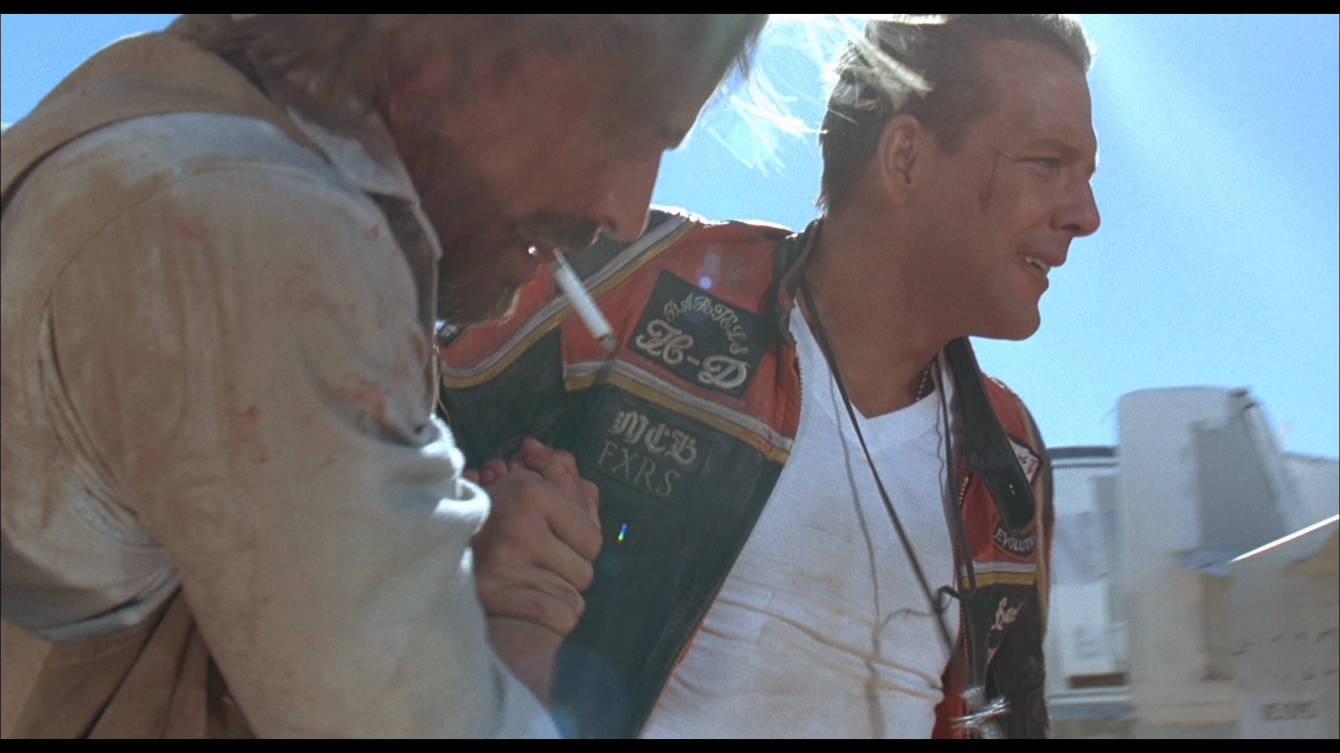 Harley Davidson and the Marlboro Man_1991г_Don Johnson  Mickey Rourke.mkv_20260318_004148.879.png