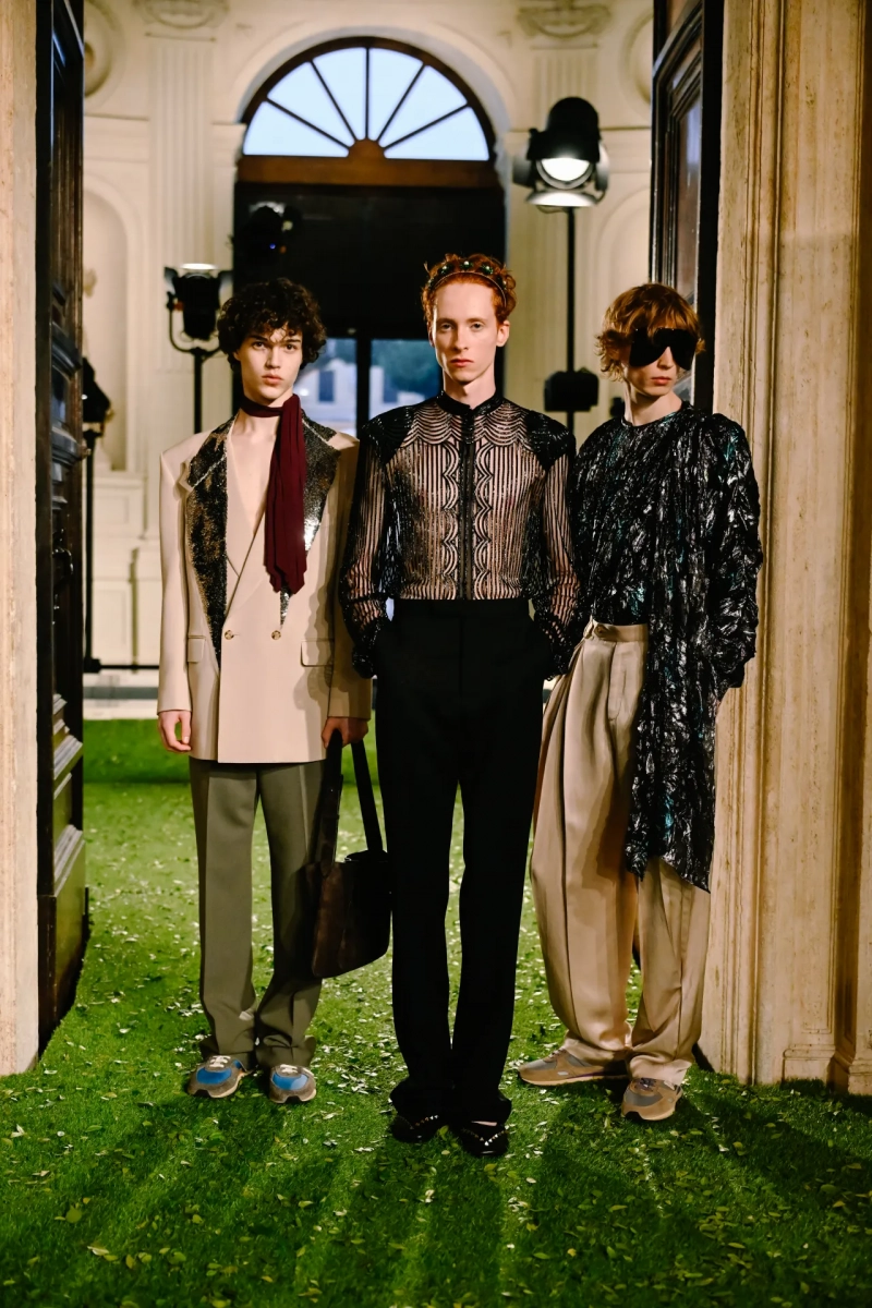 backstage-valentino-fall-26-rtw-GG-021.webp