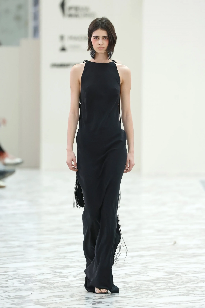 00033-juan-vidal-fall-2026-ready-to-wear-spain-credit-brand.webp