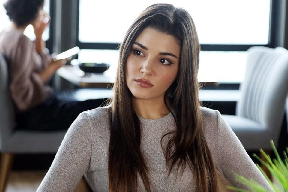 Турецкую актрису Ханде Эрчел задержали в Стамбуле по делу о наркотиках